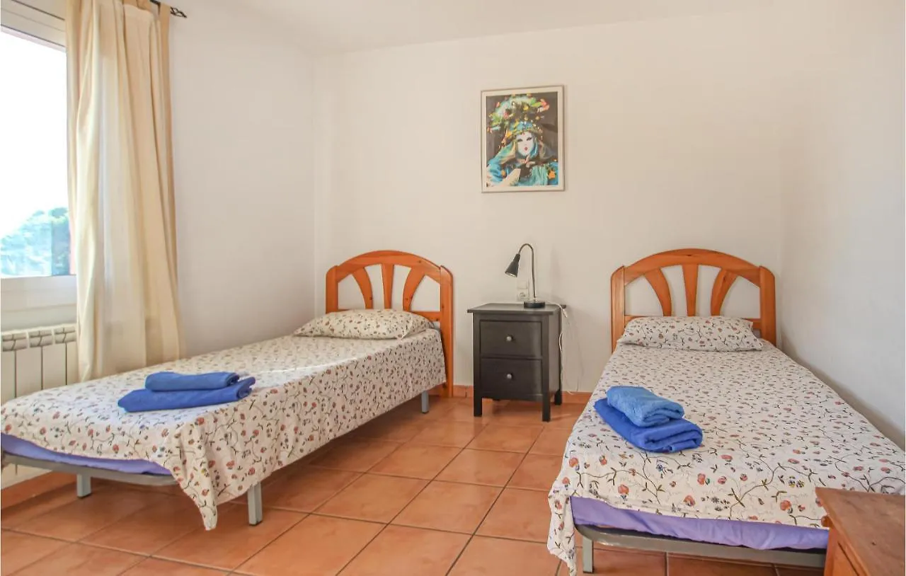Holiday home 4 Bedroom Nice Home In Les Tres Cales